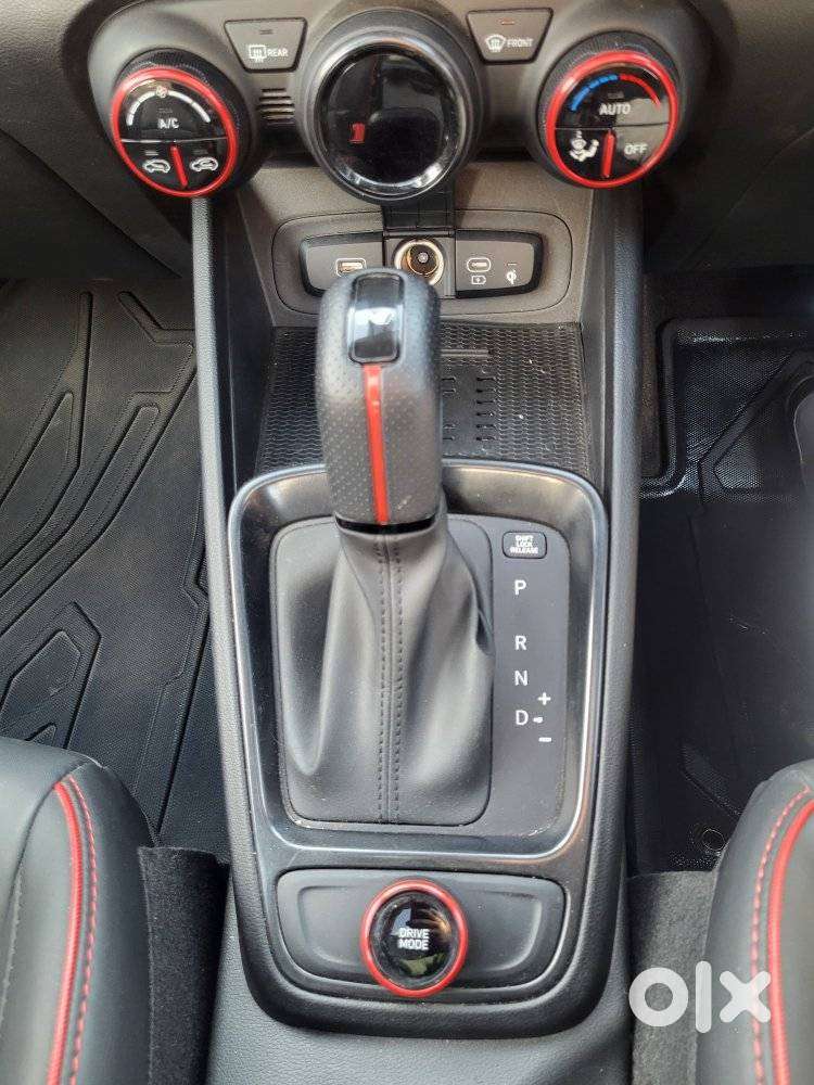 Hyundai Venue N Line 1.0 N8 Turbo Dct, 2023, Petrol