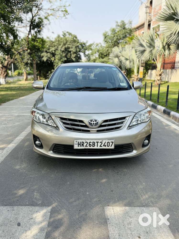 Toyota Corolla Altis 1.8 Sportz, 2012, Petrol