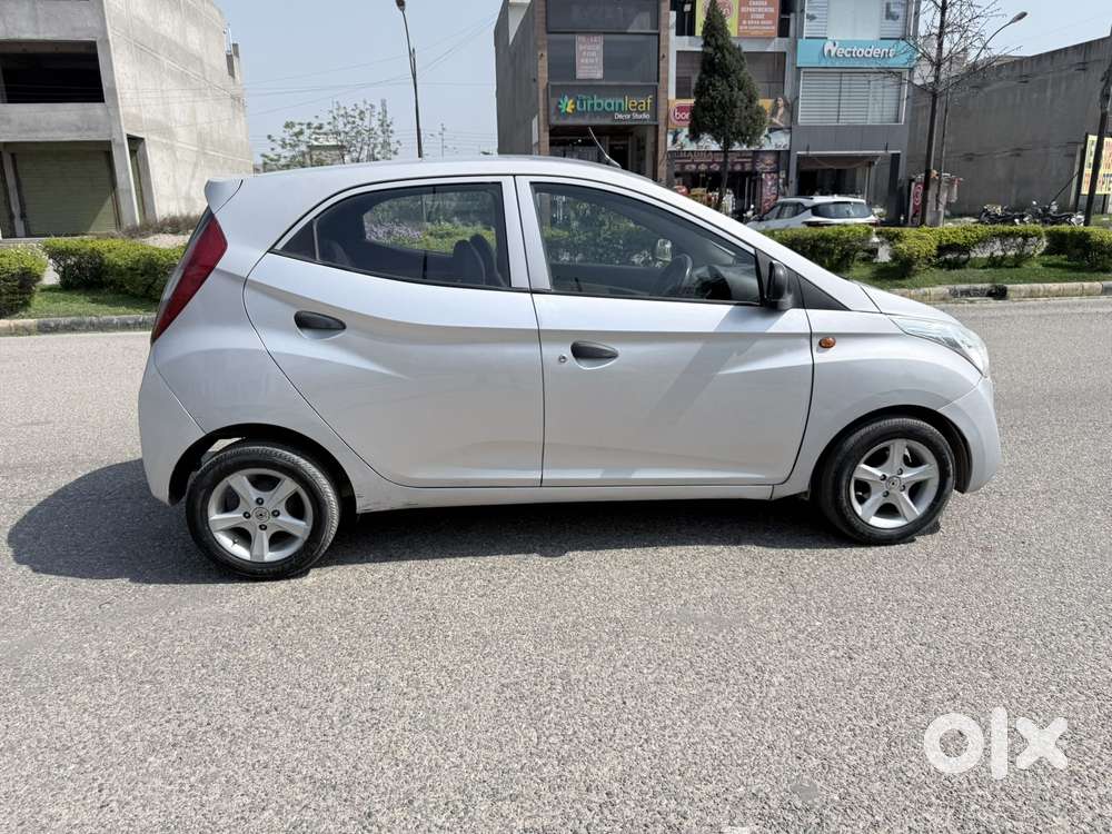 Hyundai Eon 1.0 Kappa Magna + (o), 2016, Petrol
