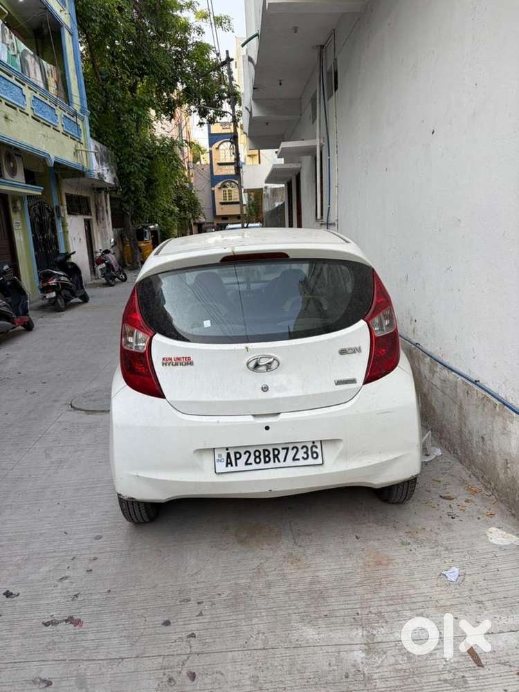 Hyundai Eon 2012 Petrol Well Maintained