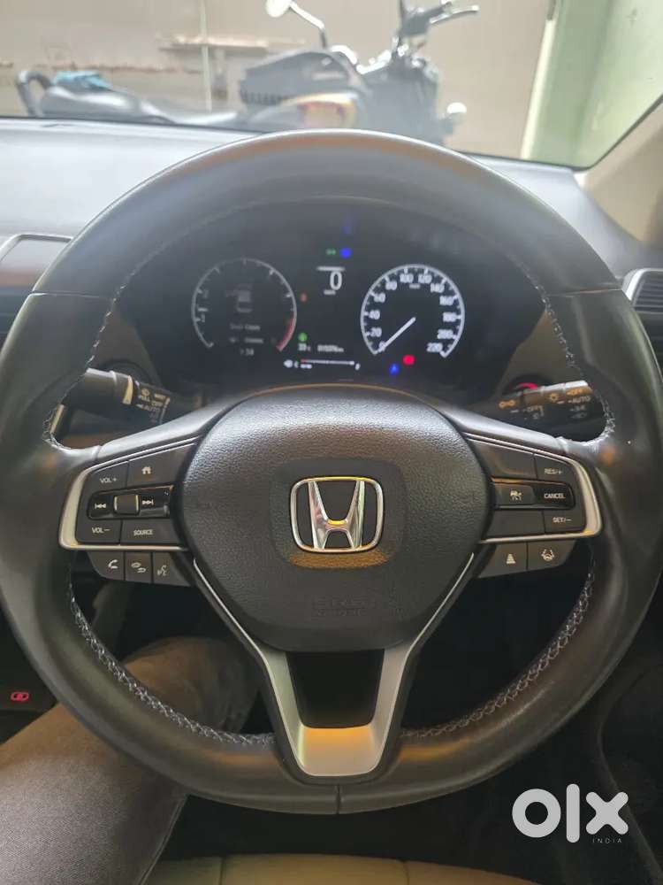 Honda City Zx 2024 Petrol 15000 Km Driven