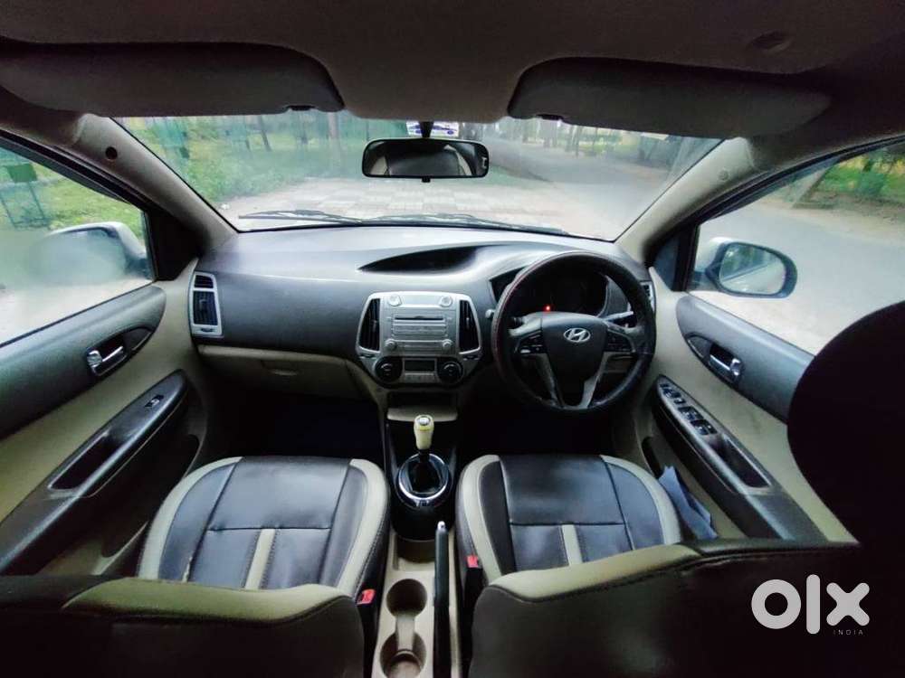 Hyundai I20 2010-2012 1.2 Sportz, 2012, Petrol