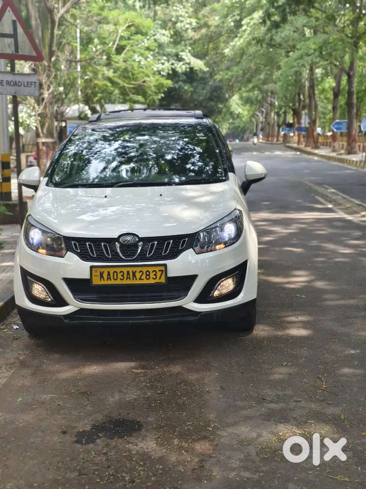 Mahindra Marazzo 2022 Diesel 90000 Km Driven