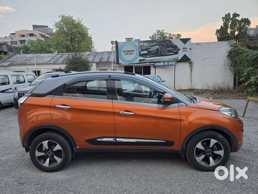Tata Nexon 1.2 Revotron Xza Plus Dualtone, 2019, Diesel