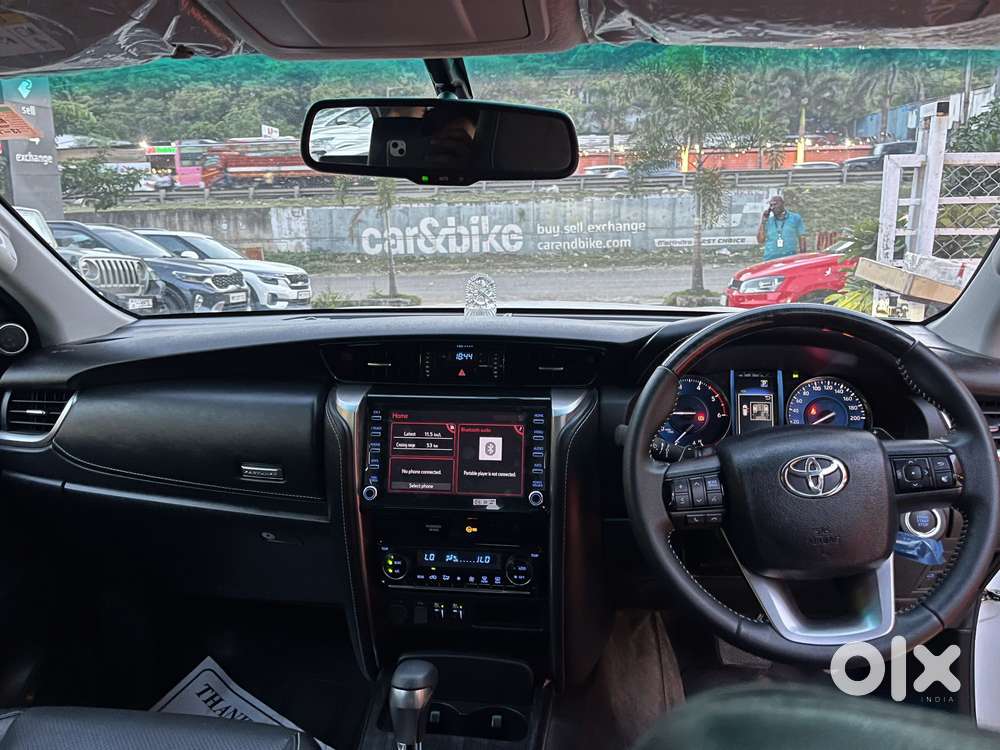 Toyota Fortuner [2021-ongoing] 2.8 2wd Diesel At, 2023, Diesel