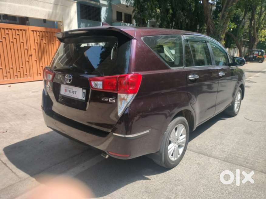 Toyota Innova Crysta 2.8z Automatic, 2017, Diesel