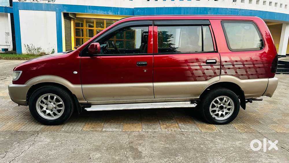 Chevrolet Tavera Lt 9 Str Bs Iv, 2012, Diesel