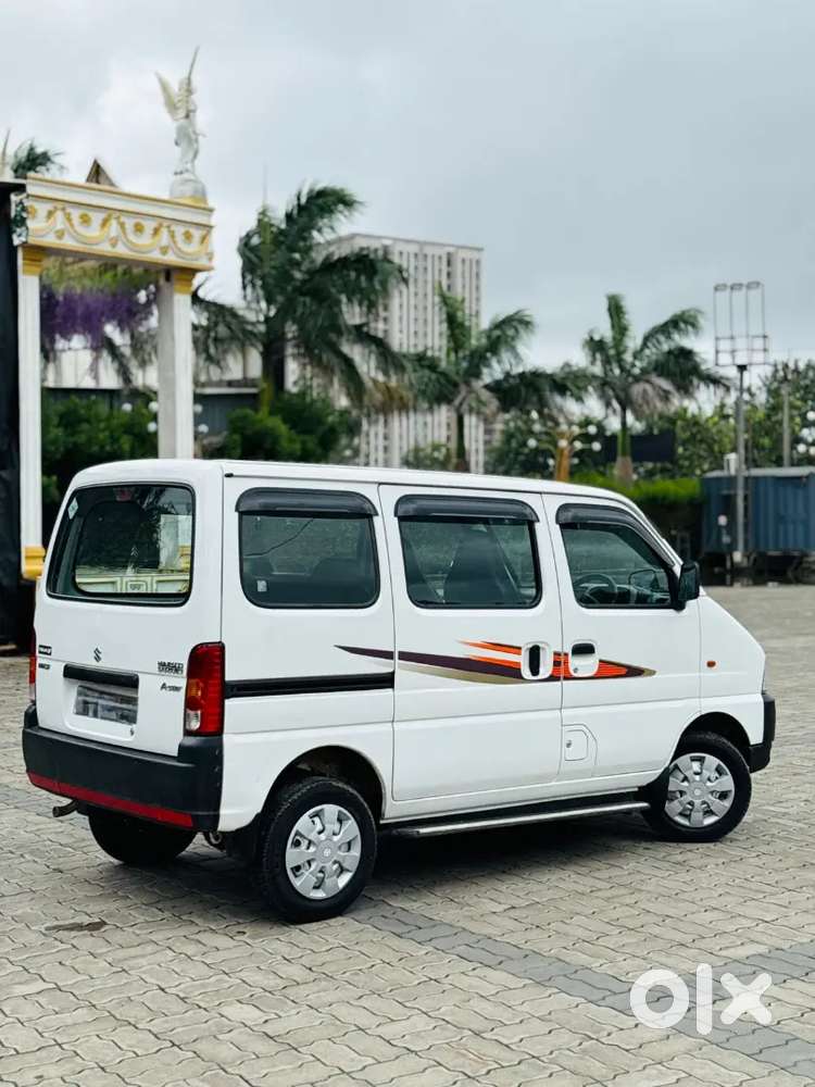 Maruti Suzuki Eeco 2022 With Cng & Hybrids
