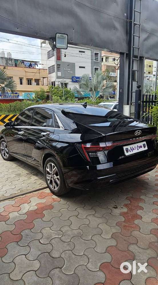 Hyundai Verna 1.6 Sx (o) Vtvt At, 2024, Petrol