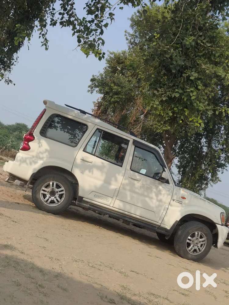 Mahindra Scorpio 2014