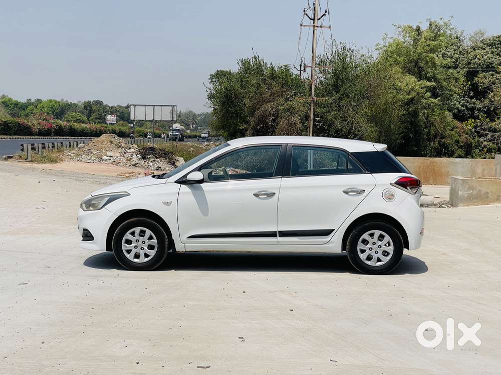 Hyundai I20 2015-2017 Magna 1.4 Crdi, 2017, Cng & Hybrids