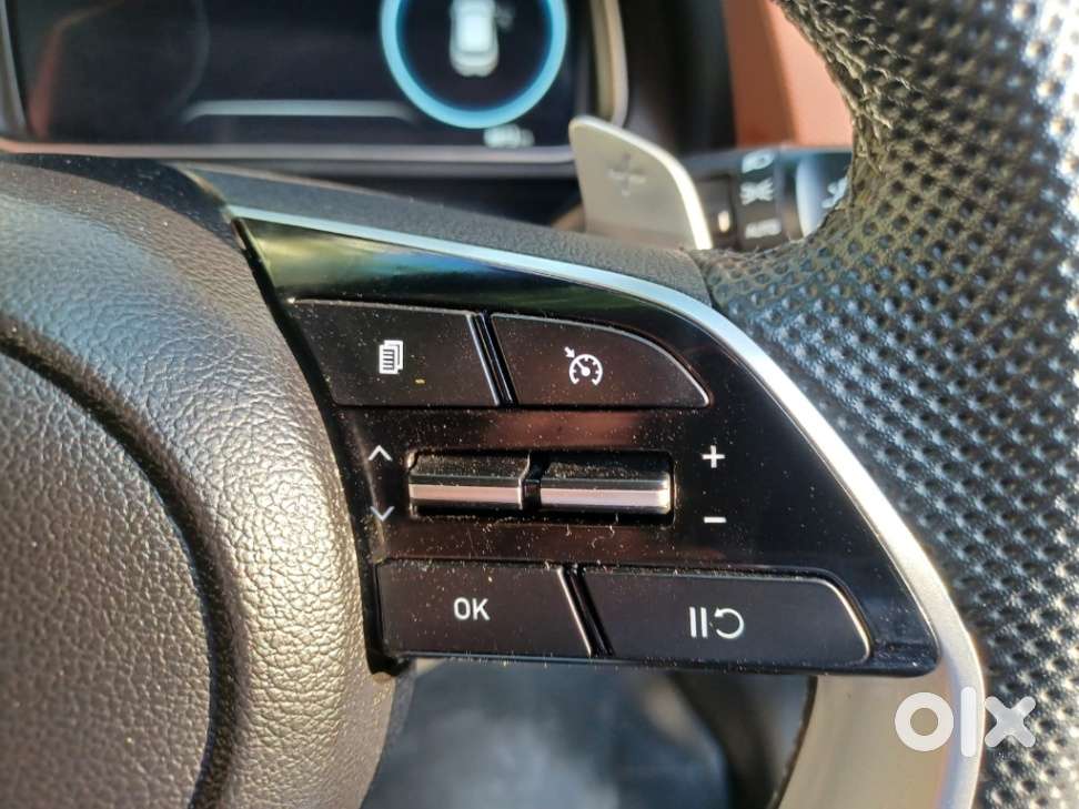 Hyundai Alcazar Signature (o) 6 Str 1.5 Petrol Dct, 2023, Petrol