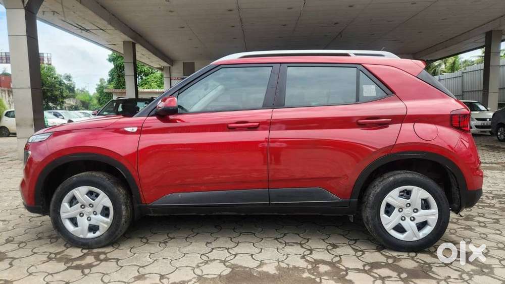 Hyundai Venue S 1.2 Petrol, 2019, Petrol