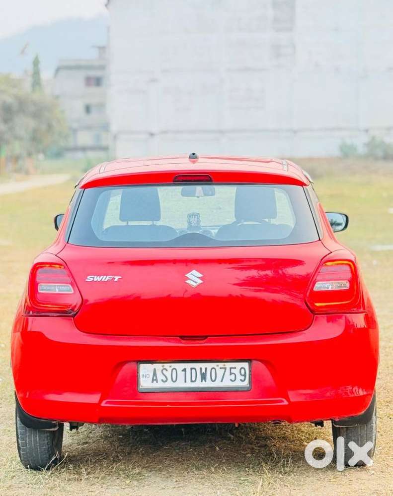 Maruti Suzuki Swift Amt Vxi, 2018, Petrol