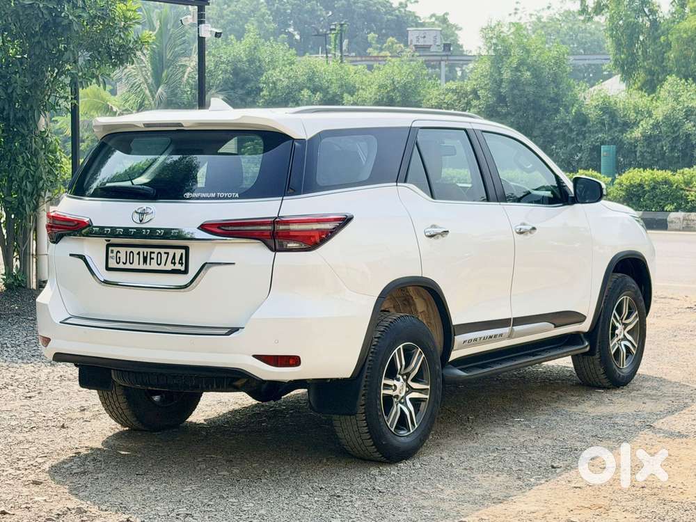 Toyota Fortuner 4x2 At 2.8 Diesel, 2022, Diesel