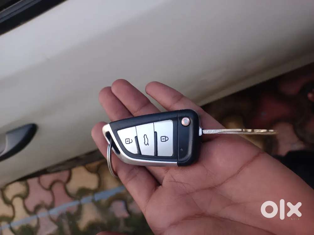 Hyundai Aura 2021 Petrol Manual First