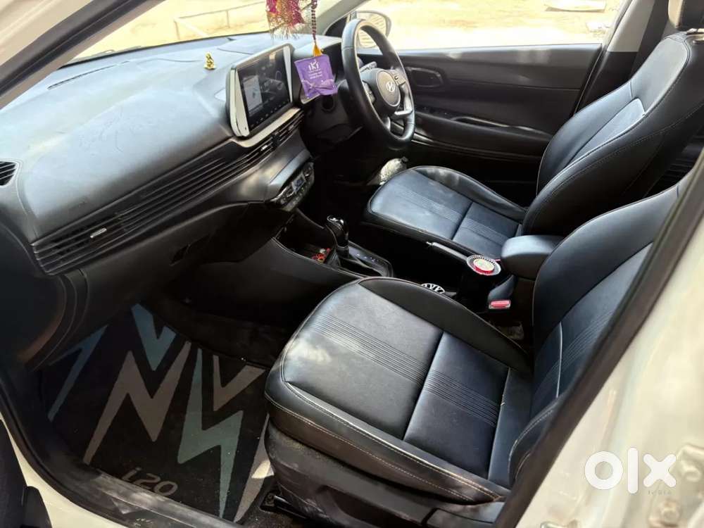 Hyundai I20 Asta (o) 1.2 Ivt, 2022, Petrol