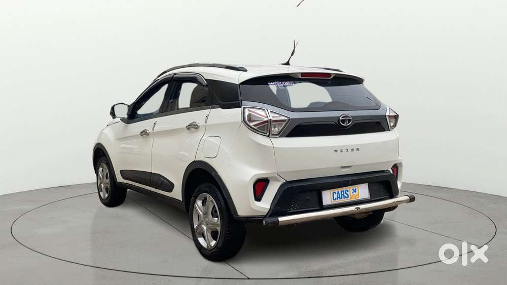 Tata Nexon 1.2 Revotron Xm (s), 2022, Petrol