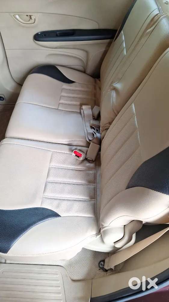 Company Maintained Seven Seater