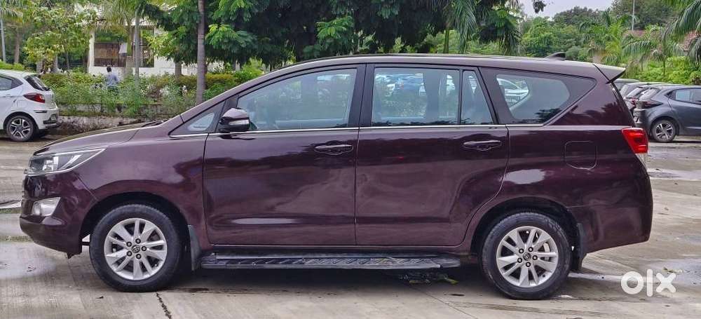 Toyota Innova Crysta 2.8 Gx At, 2016, Diesel