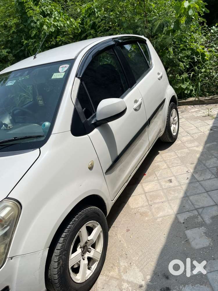 Maruti Suzuki Ritz 2013