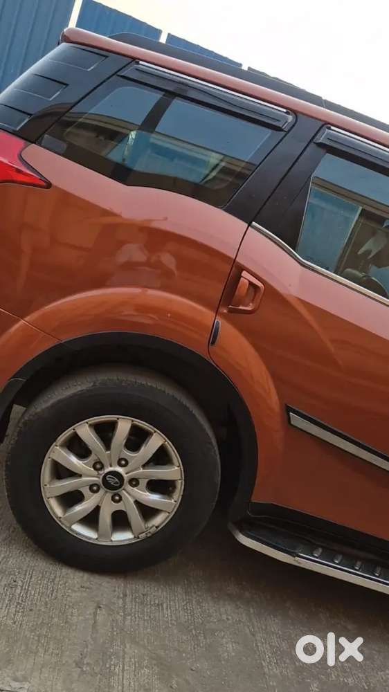 Mahindra Xuv500 2016 Automatic Top Model Diesel 118000 Km Driven