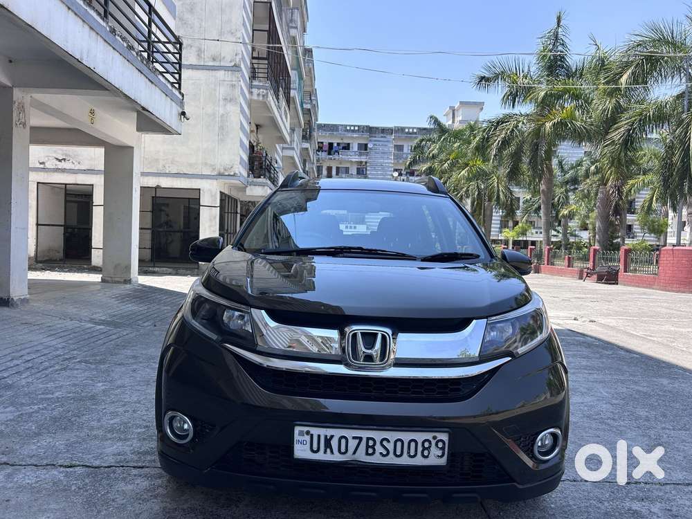 Honda Br-v Style Edition V Cvt, 2016, Petrol