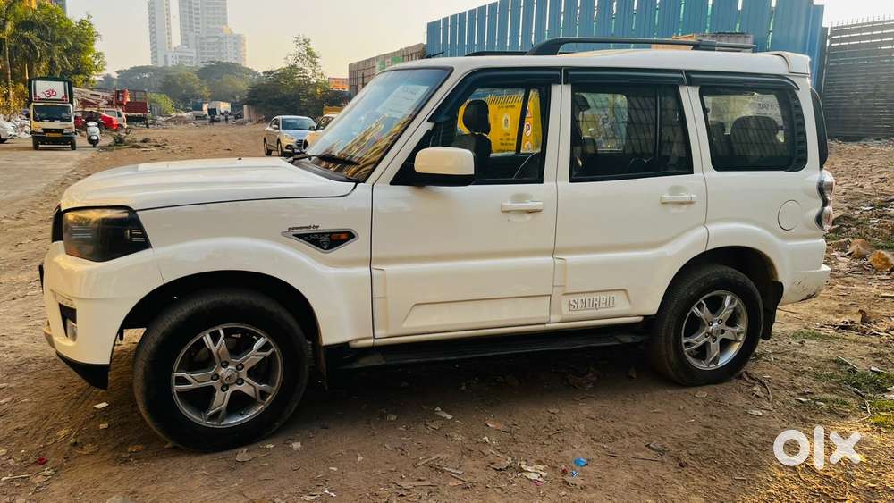 Mahindra Scorpio S8, 2015, Diesel