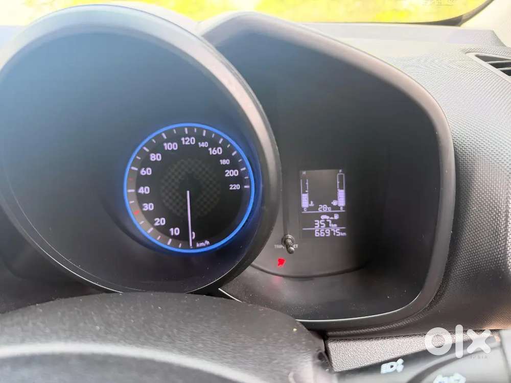 Hyundai Venue 2019 Lpg Petrol 66000 Km Driven