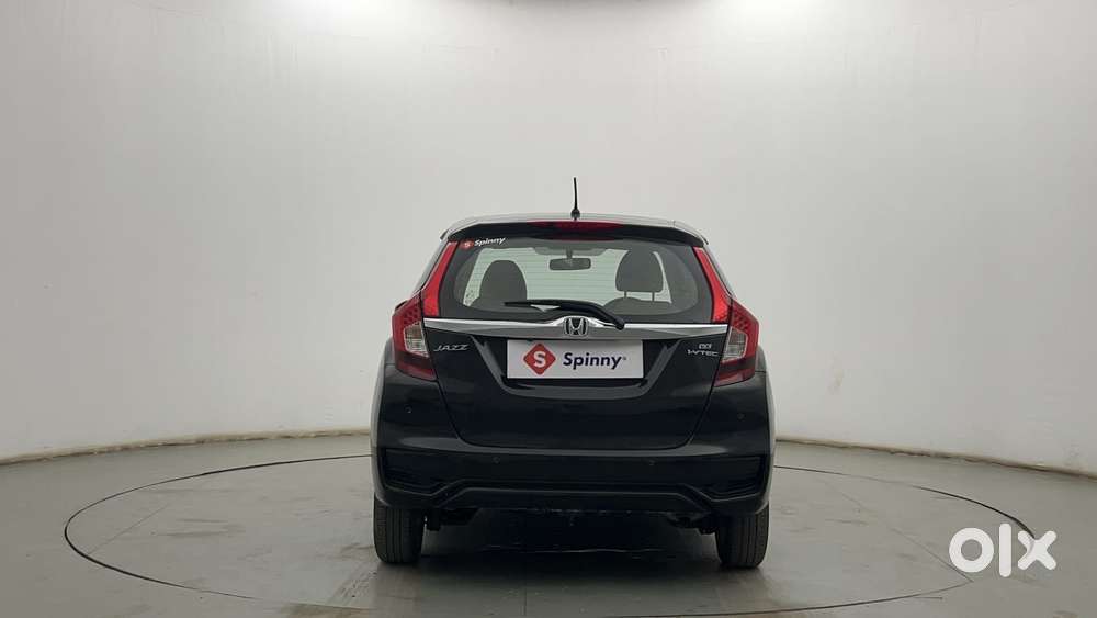 Honda Jazz [2020-2023] 1.2 Vx I-vtec Mt, 2021, Petrol