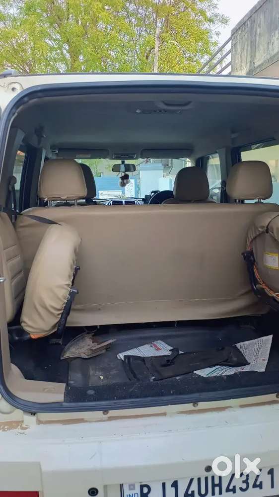 Mahindra Tuv 300 2016 Diesel Well Maintained