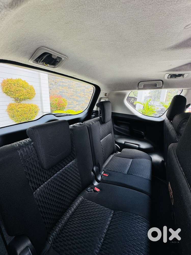 Toyota Innova Crysta 2.8 Gx At 8s, 2016, Diesel