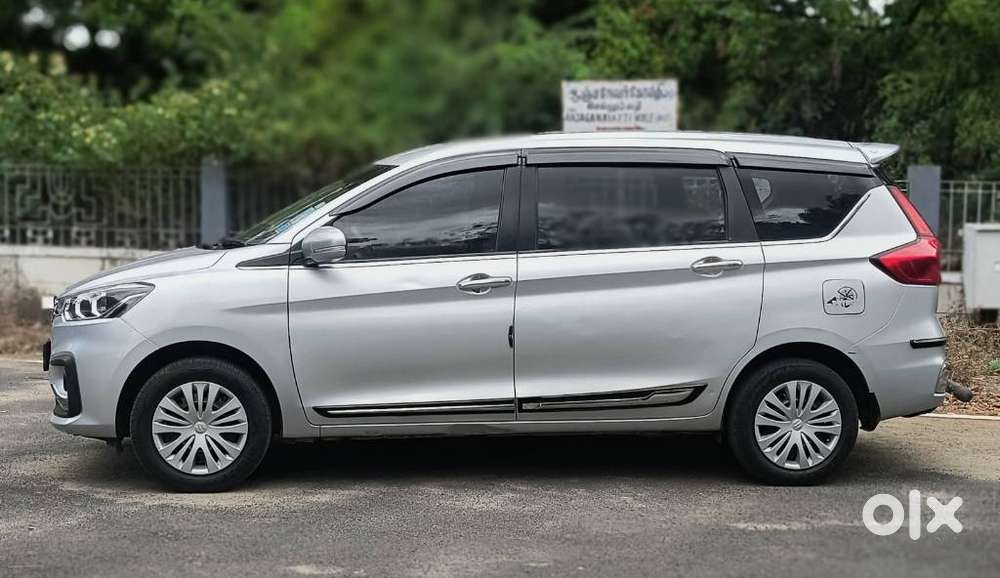 Maruti Suzuki Ertiga, 2023, Petrol