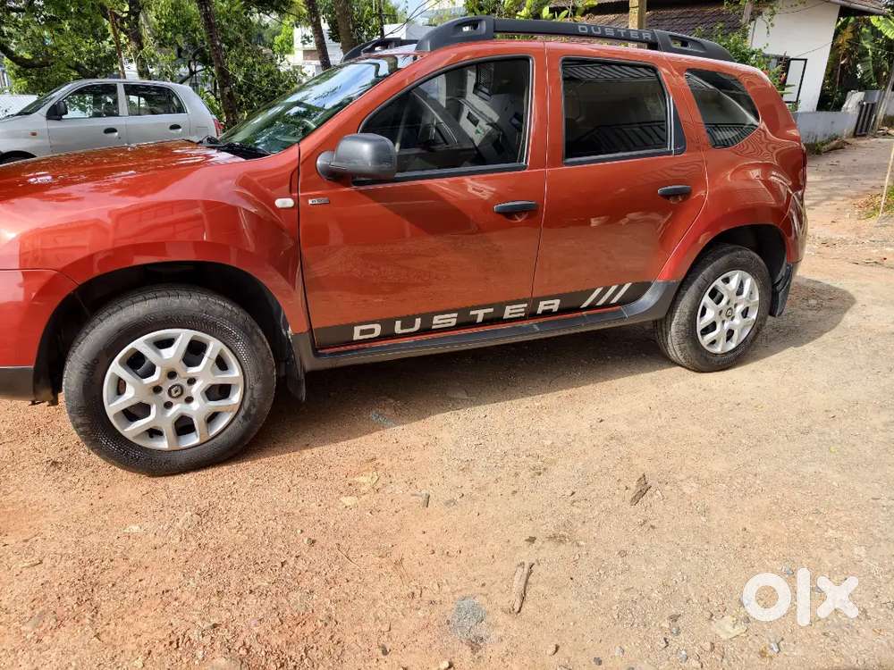 Renault Duster Petrol 2017 Second Owner