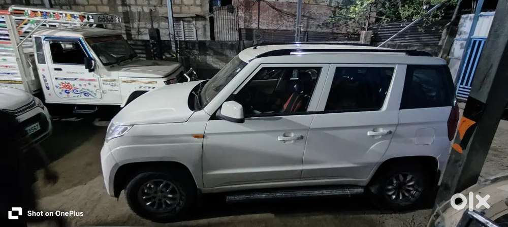 Mahindra Tuv 300 2017