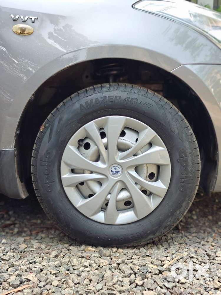 Maruti Suzuki Swift Lxi Option, 2012, Petrol