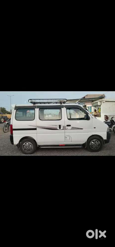 Maruti Suzuki Eeco Smiles 2016