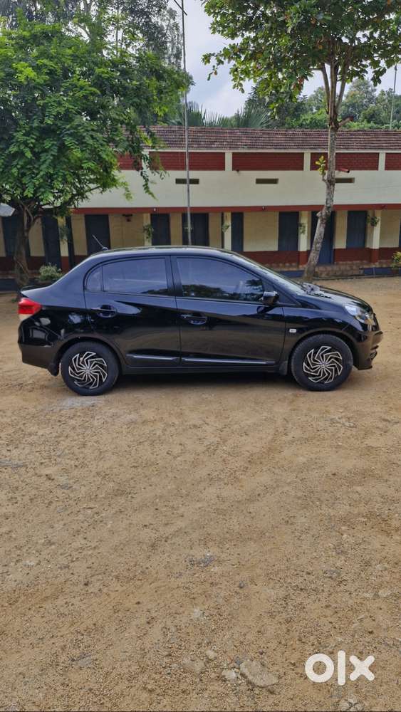 Honda Ameze,  Neat One
