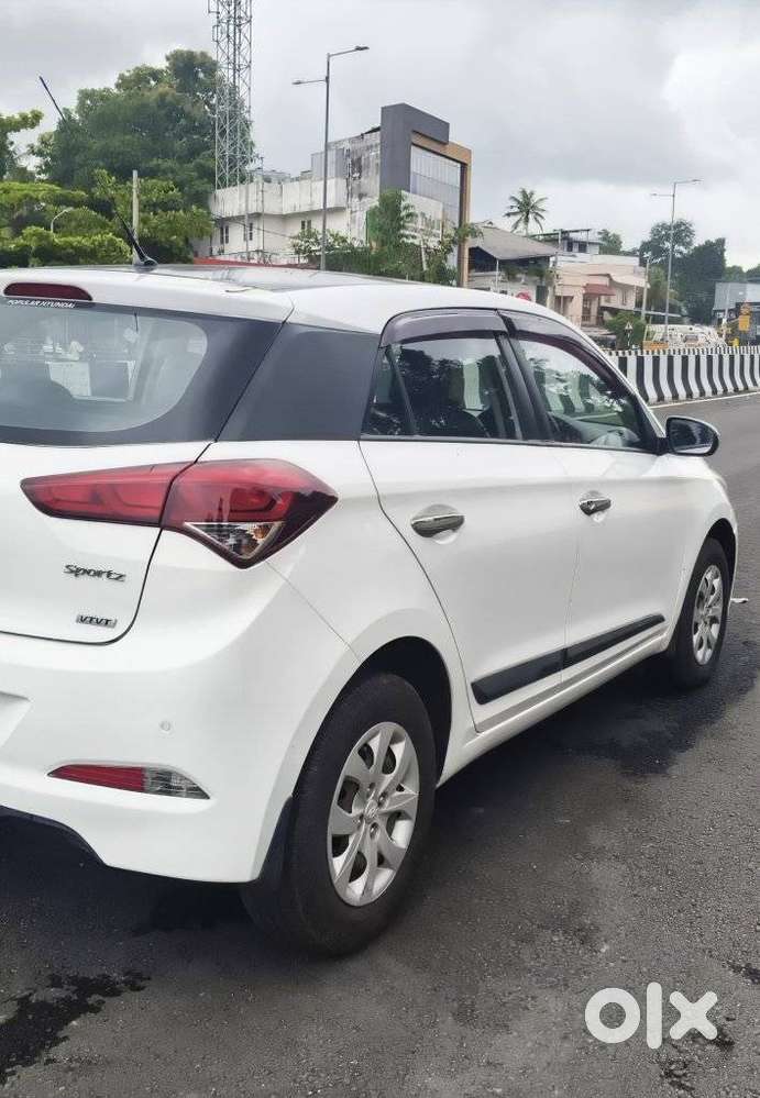 Hyundai I20 Sportz 1.2 Bs-iv, 2015, Petrol