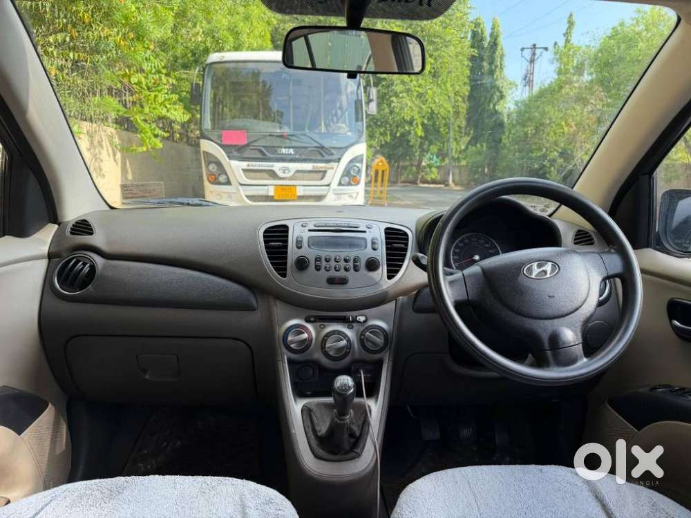 Hyundai I10 Sportz At, 2013, Petrol