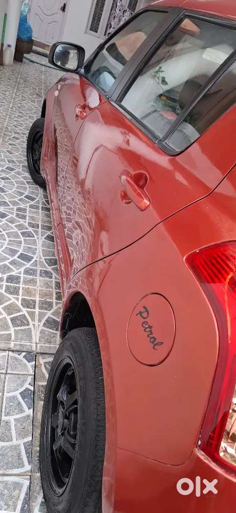 Maruti Suzuki Swift 2009 Petrol 152000 Km Driven