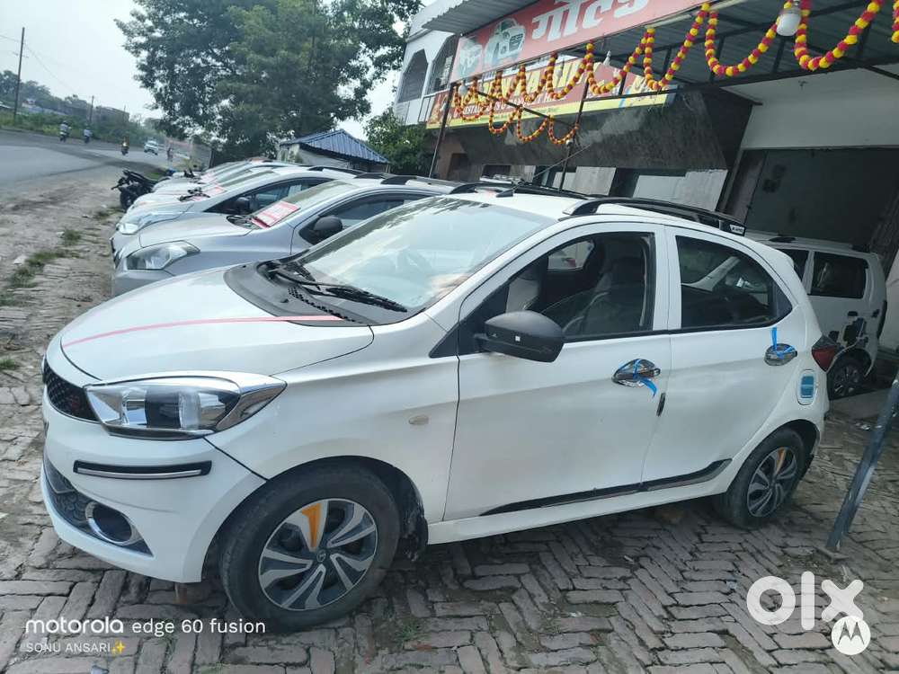 Tata Tiago, 2018, Petrol