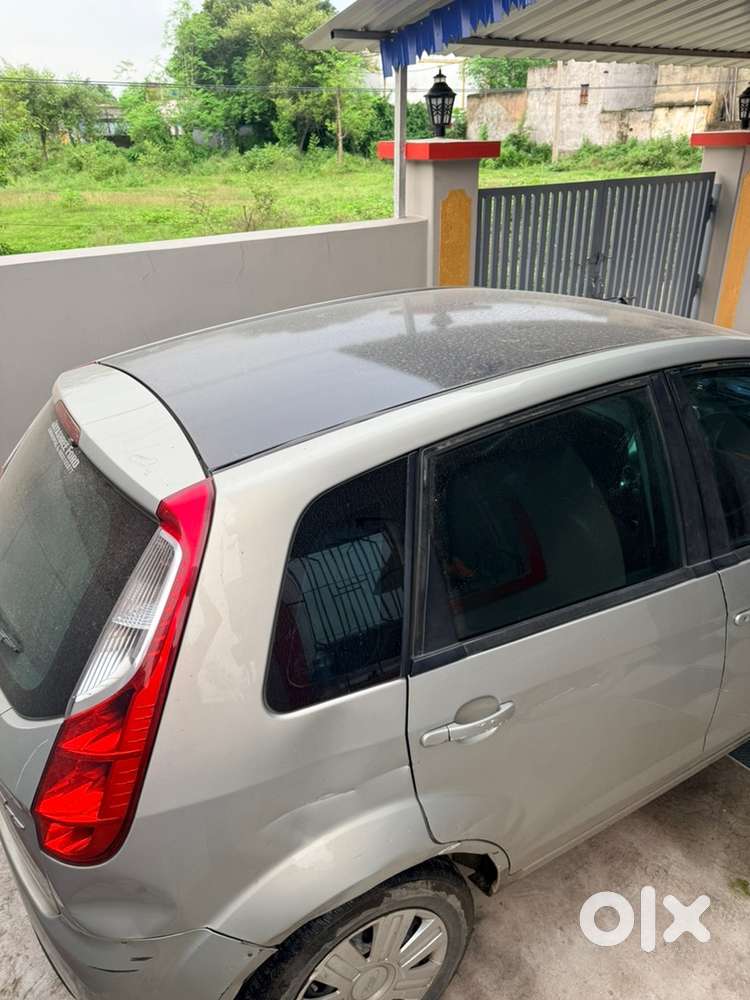 Ford Figo Petrol 2011
