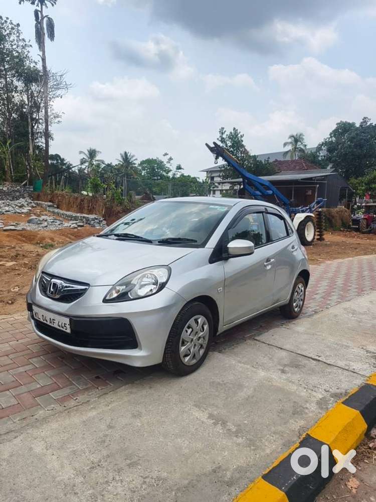 Honda Brio, 2013, Petrol