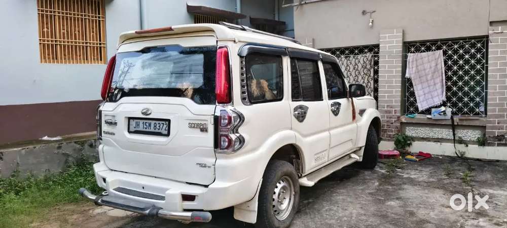 Mahindra Scorpio Classic 2016 Diesel Manual