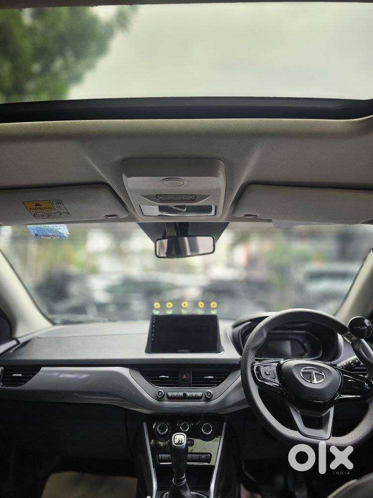 Tata Nexon 1.2 Revotron Xm (s), 2022, Petrol