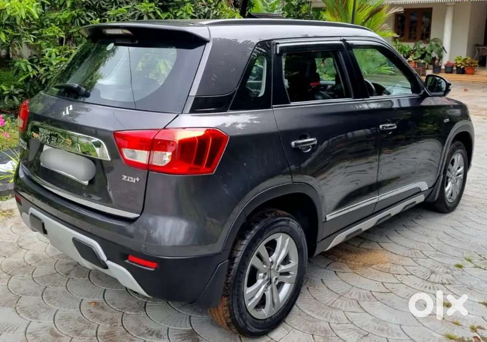 Maruti Suzuki Brezza 2017 Diesel 80000 Km Driven