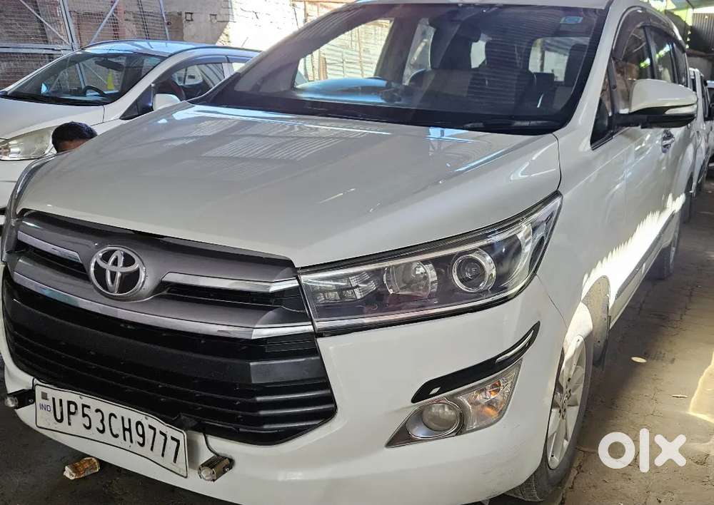 Toyota Innova Crysta 2017 Diesel Manual