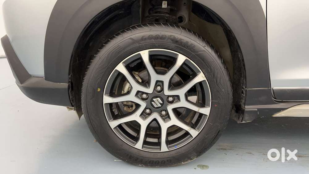 Maruti Suzuki Xl6 1.5 Zeta Mt, 2023, Petrol