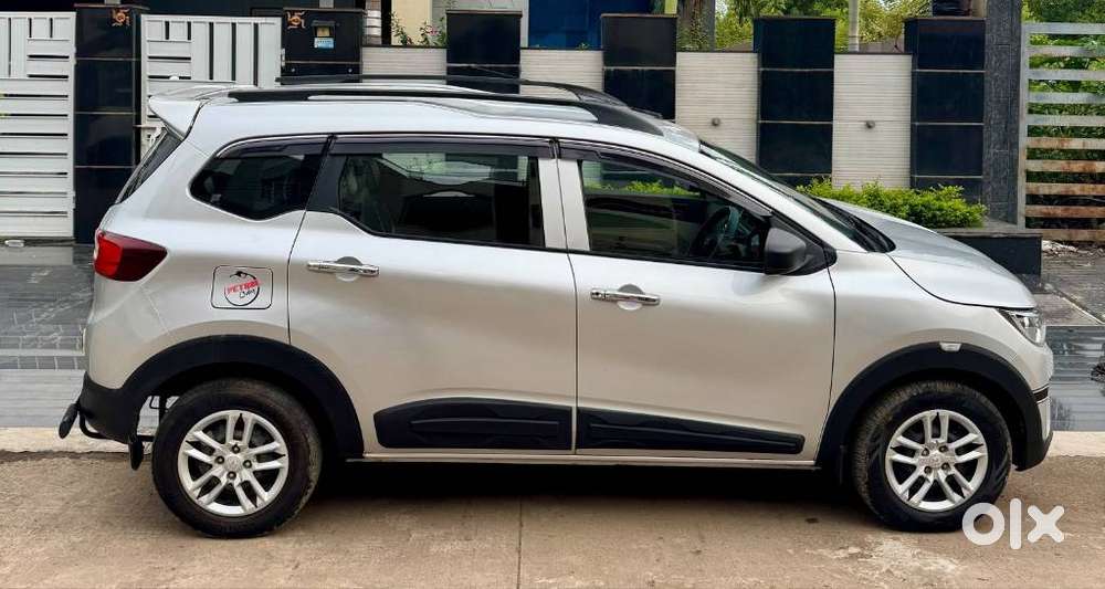 Renault Triber Rxl, 2022, Petrol